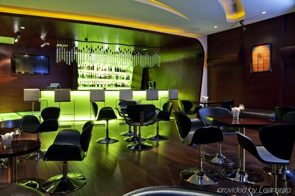 Фото Haiwaihai Crown Hotel Hangzhou