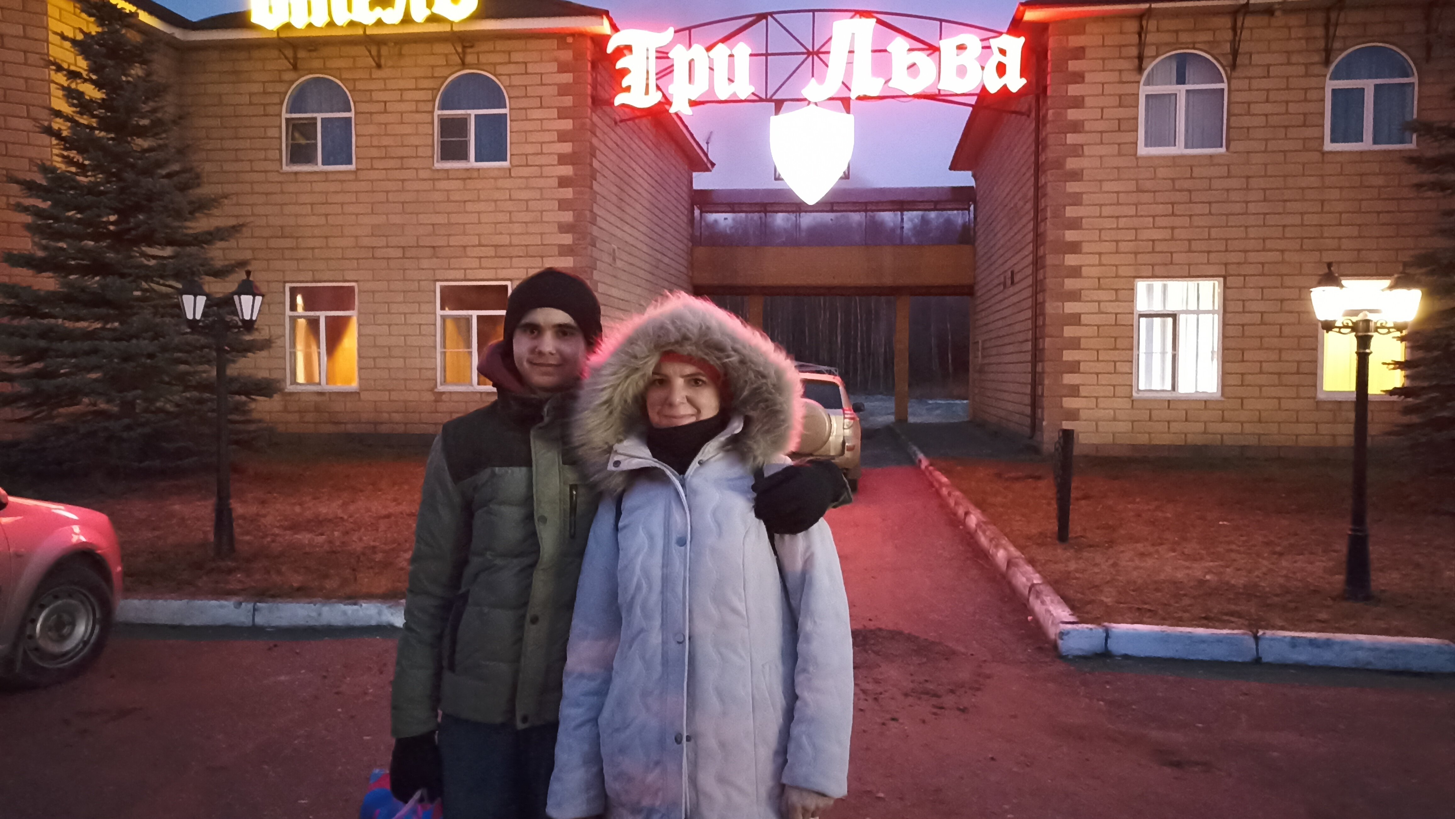 Фото Три льва