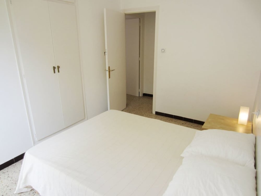 Фото Apto Tranquilo cerca de la Playa - 1564