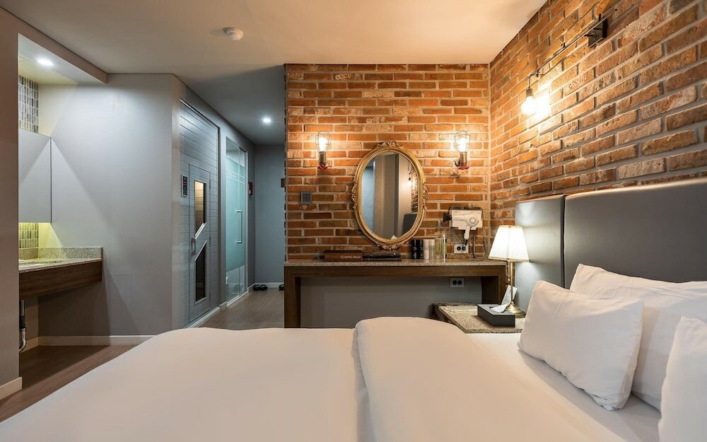 Фото Yongin Singal Meriel