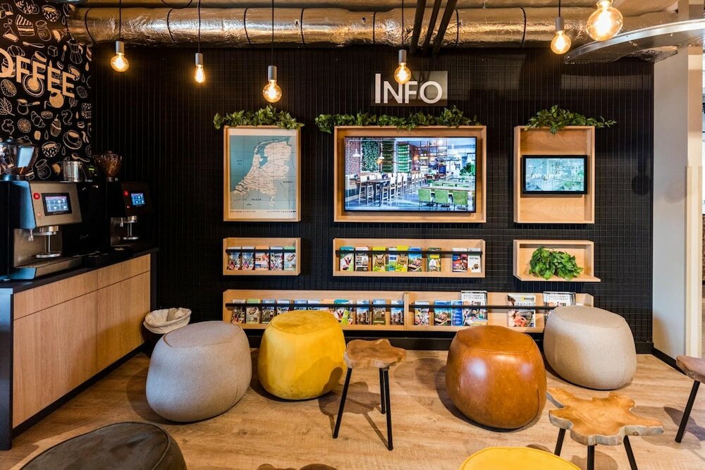 Фото Hotel de Kroon Kaatsheuvel