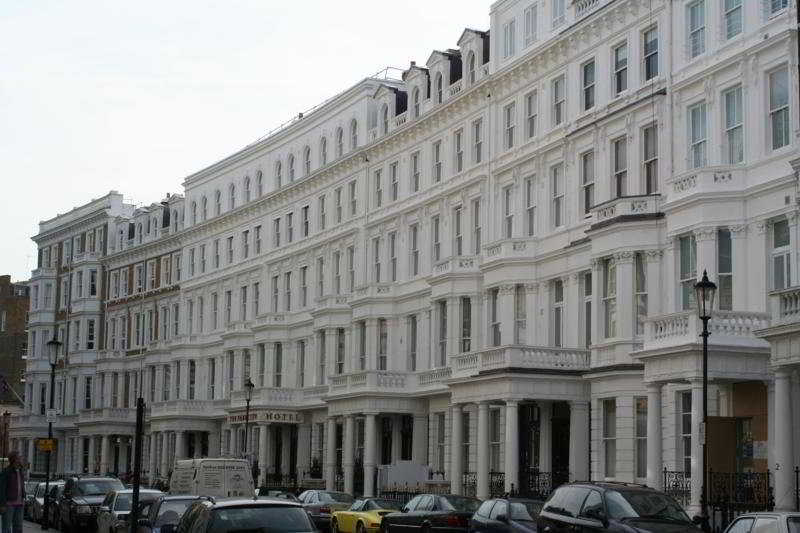 Фото Park City Grand Plaza Kensington