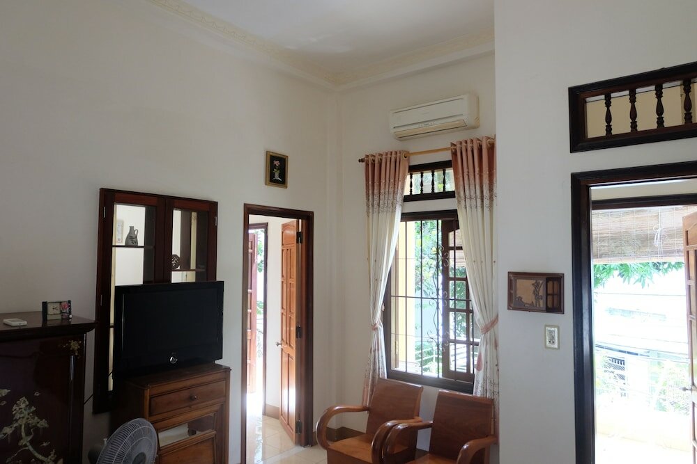 Фото Moon House Nha Trang