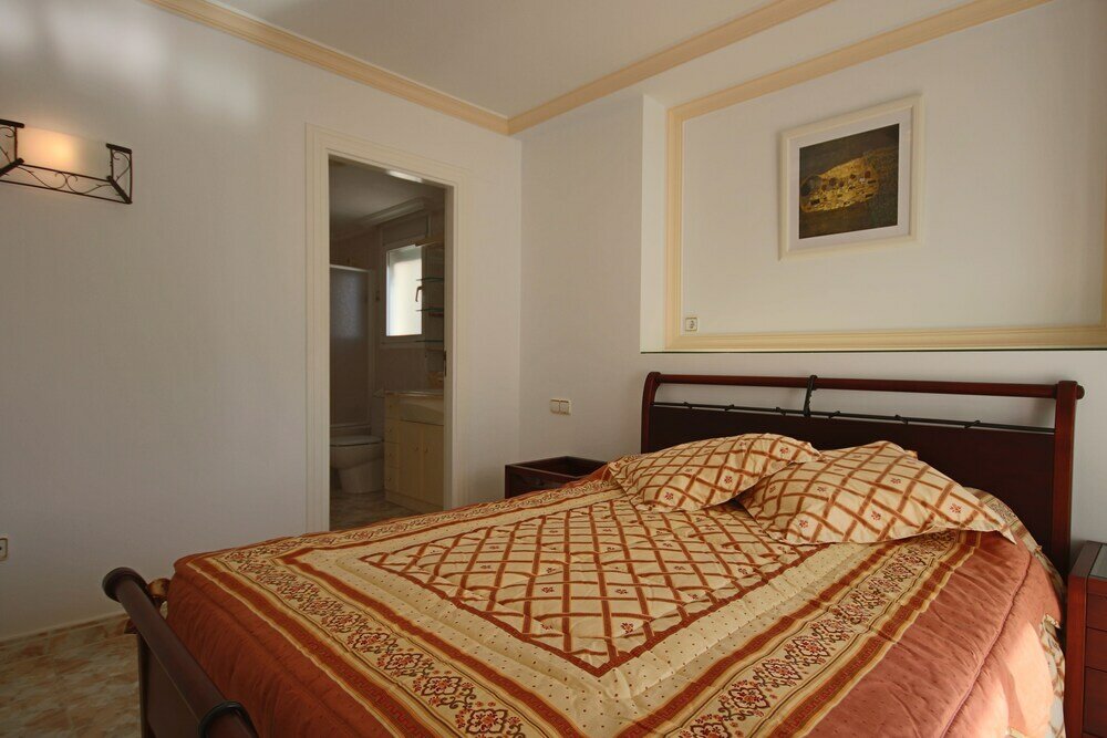 Фото Exclusive Luxury Frontline Apt. Amazing Views