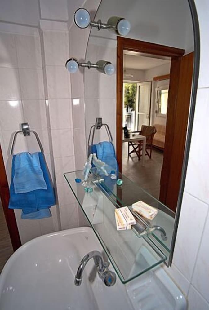 Фото Marathakis Apartments