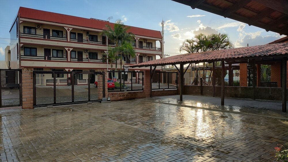 Фото Pousada Dona Monica