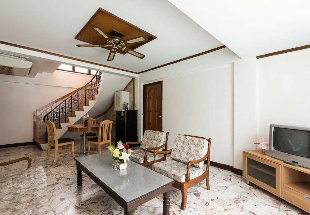 Фото Seashore Pattaya Resort