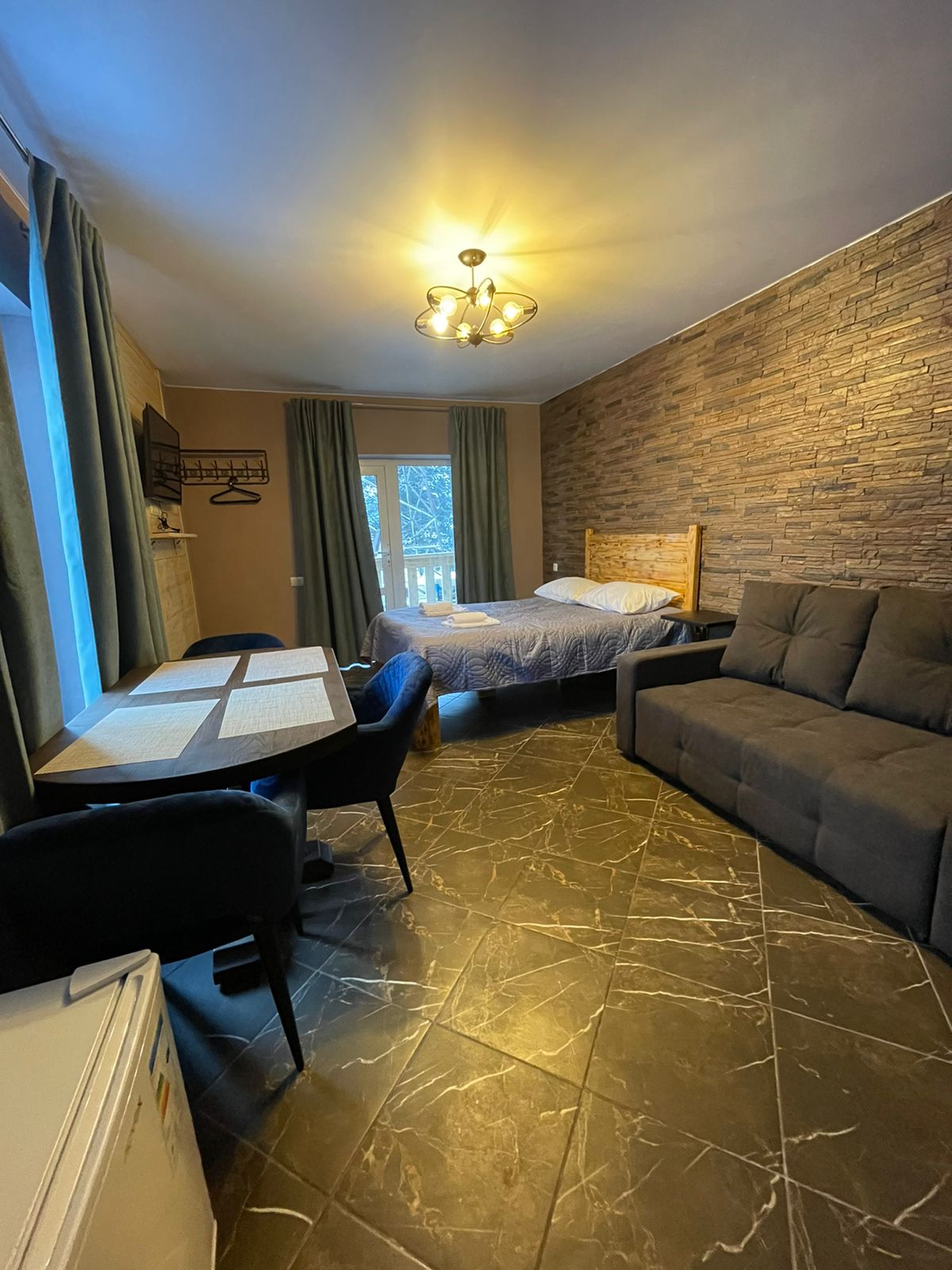 Фото Дом у реки