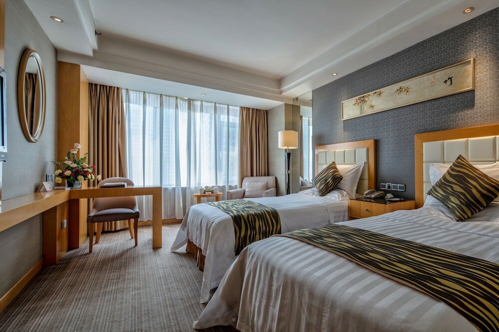 Фото Yungang Jianguo Hotel