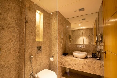 Гостиница The Pristine Hotel Kanpur в Канпуре