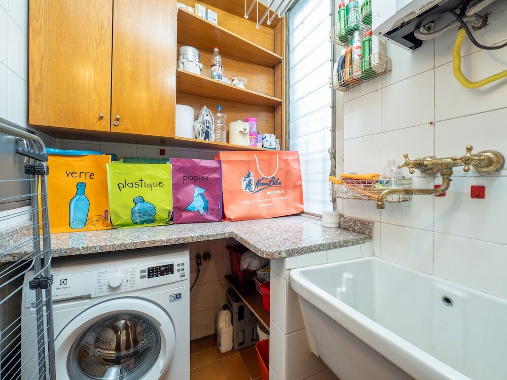 Фото Elegant Flat in Milan's Heart