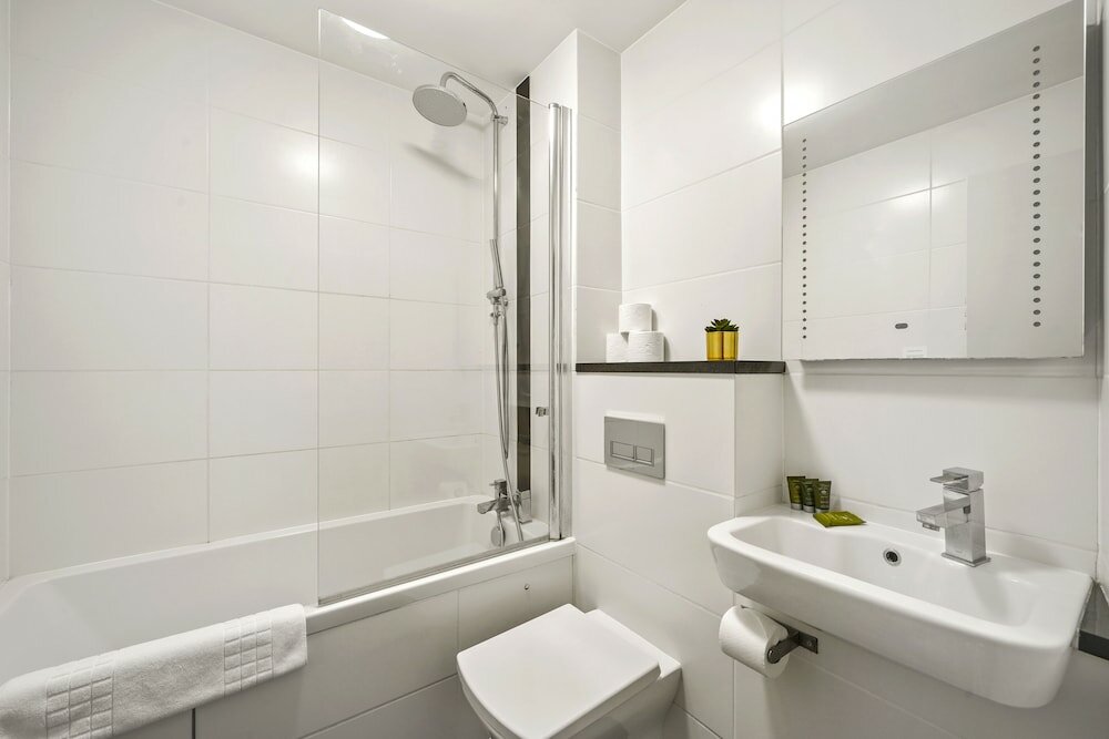 Фото Mulberry House London by City Living London