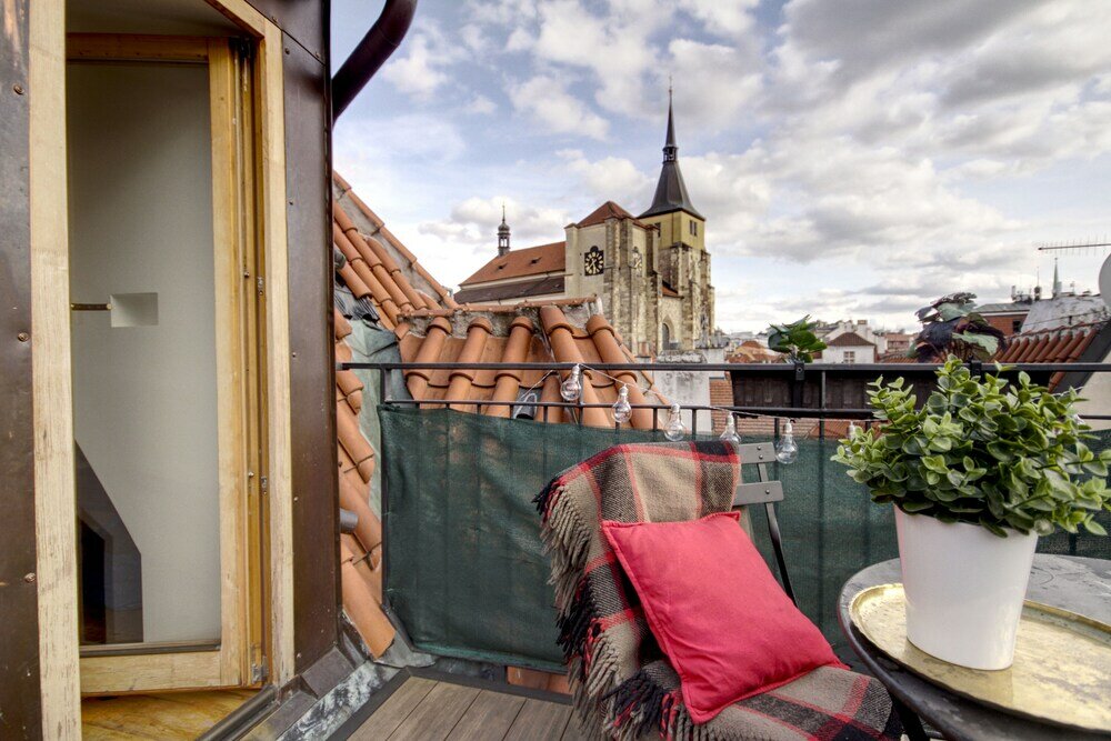 Фото Charming Apt Old Town Prague