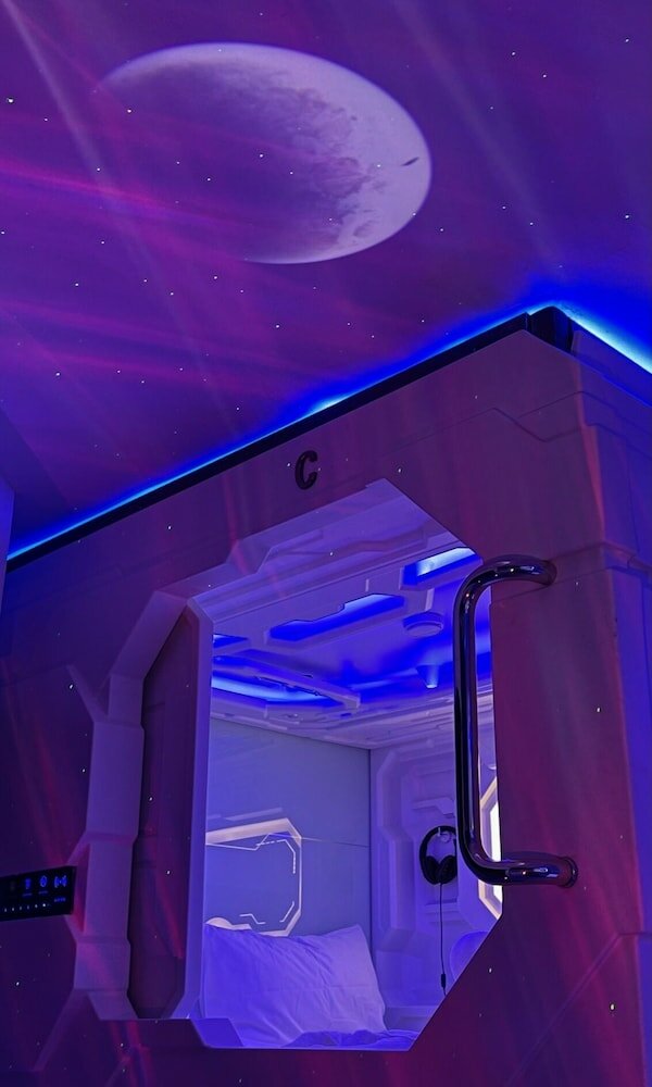 Фото Bmax Spacepods