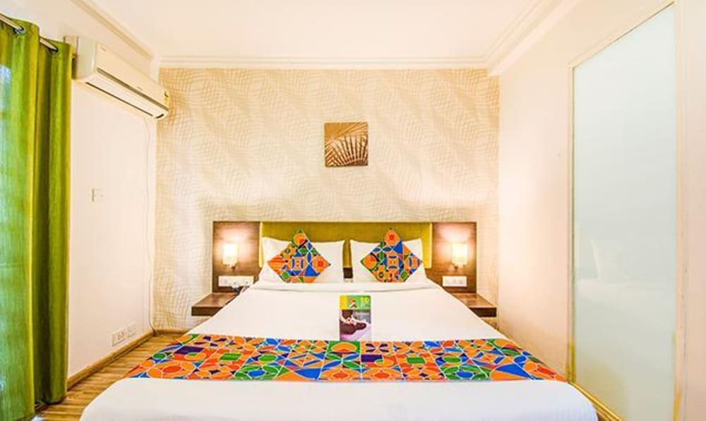 Фото Fabhotel Park Inn