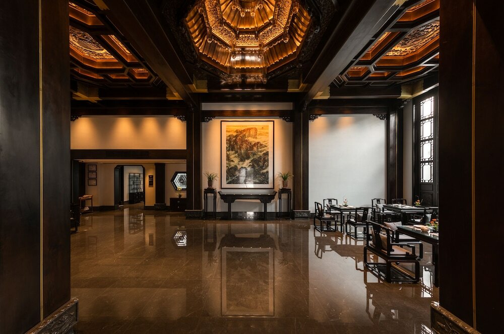 Фото San Po Hotel