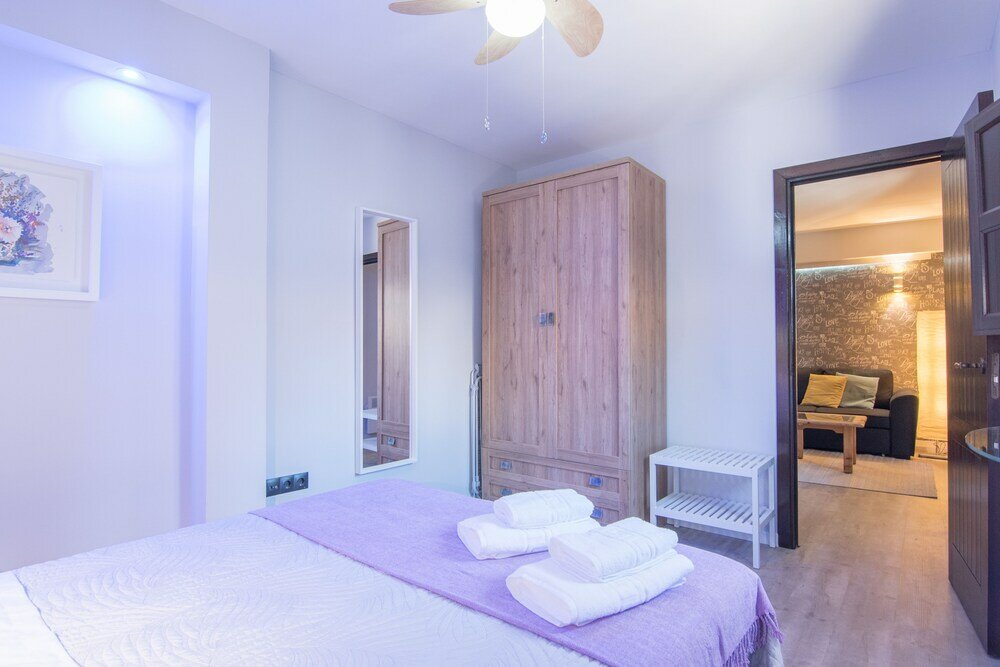 Фото TuGuest Alhambra Apartments II