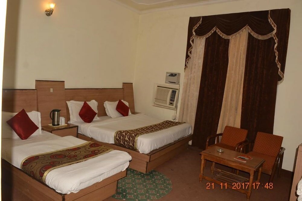 Фото Aj International