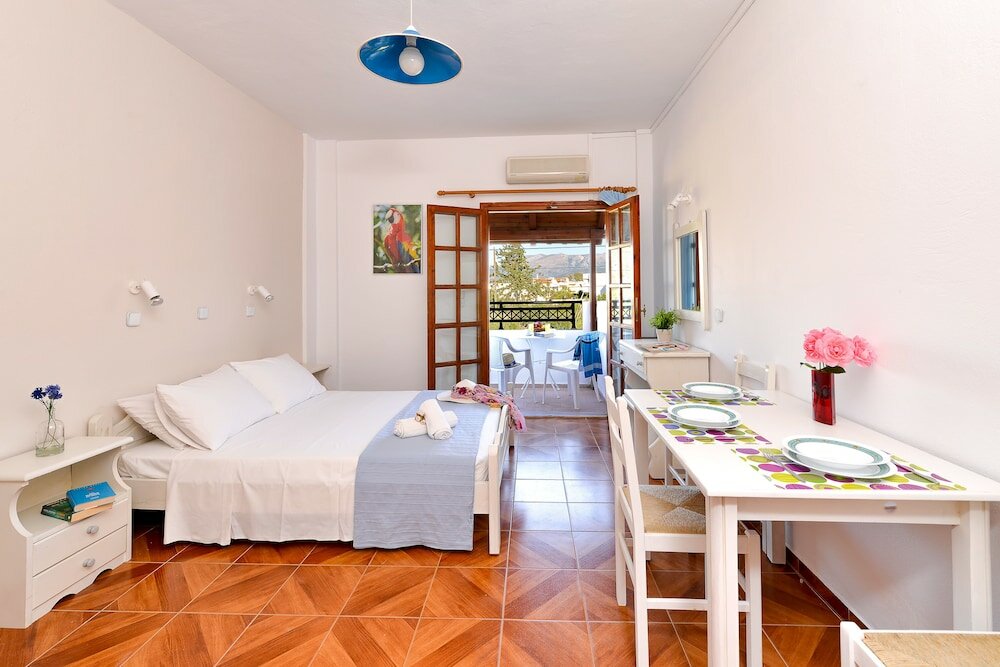 Фото Kostas Apartments