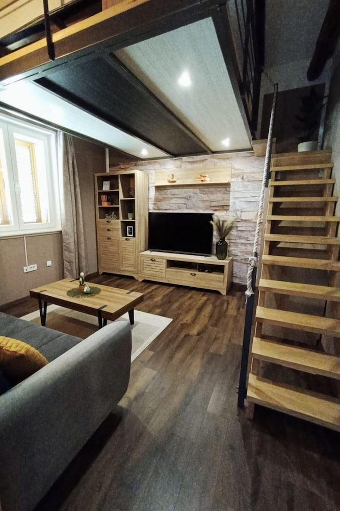 Фото Ivan - With Jacuzzi - A1