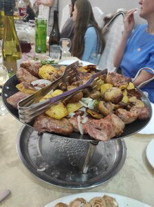 Ay Petri (ulitsa Tereshkovoy, 84), restaurant