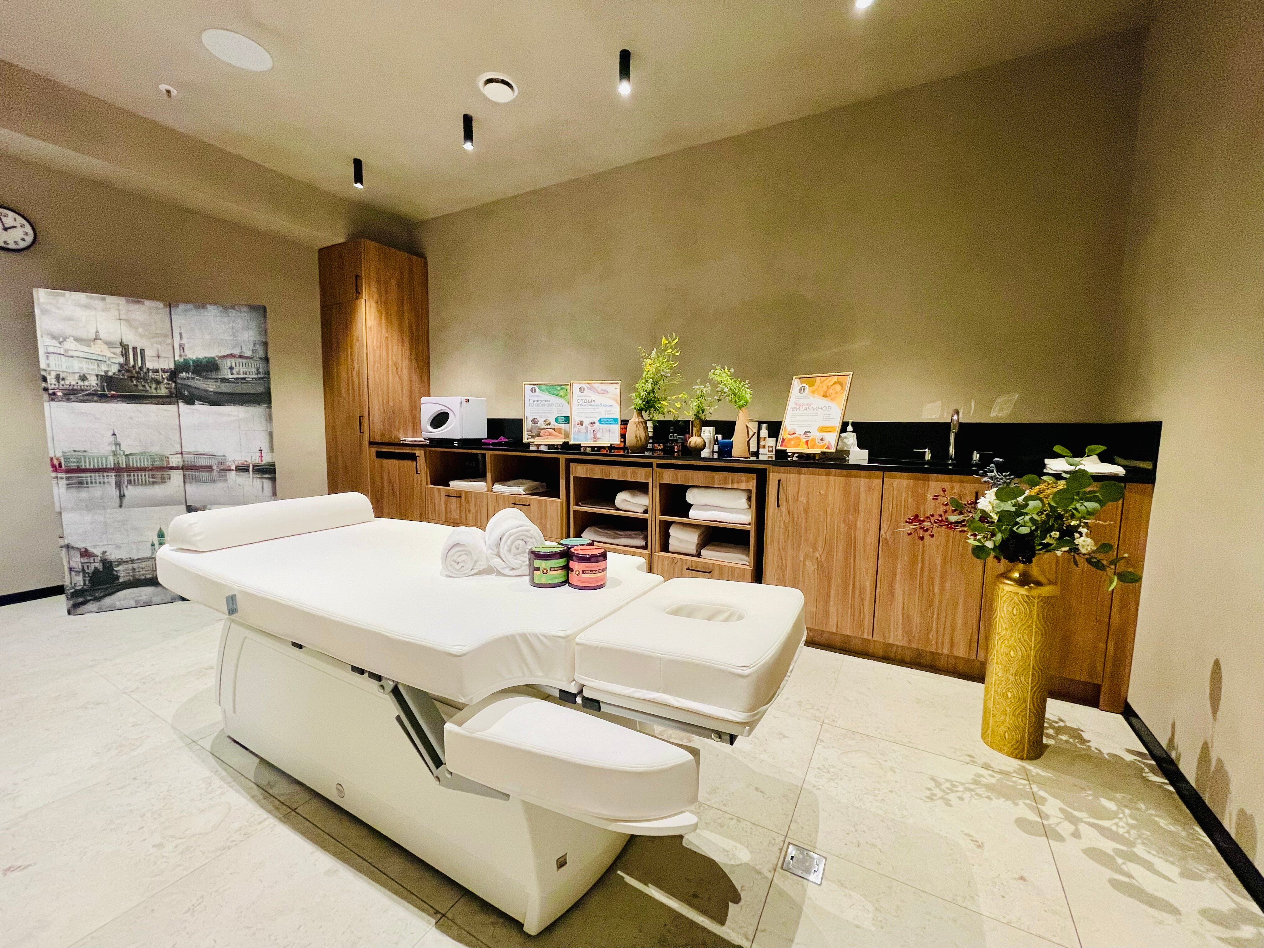 Фото Domina Пулково Отель