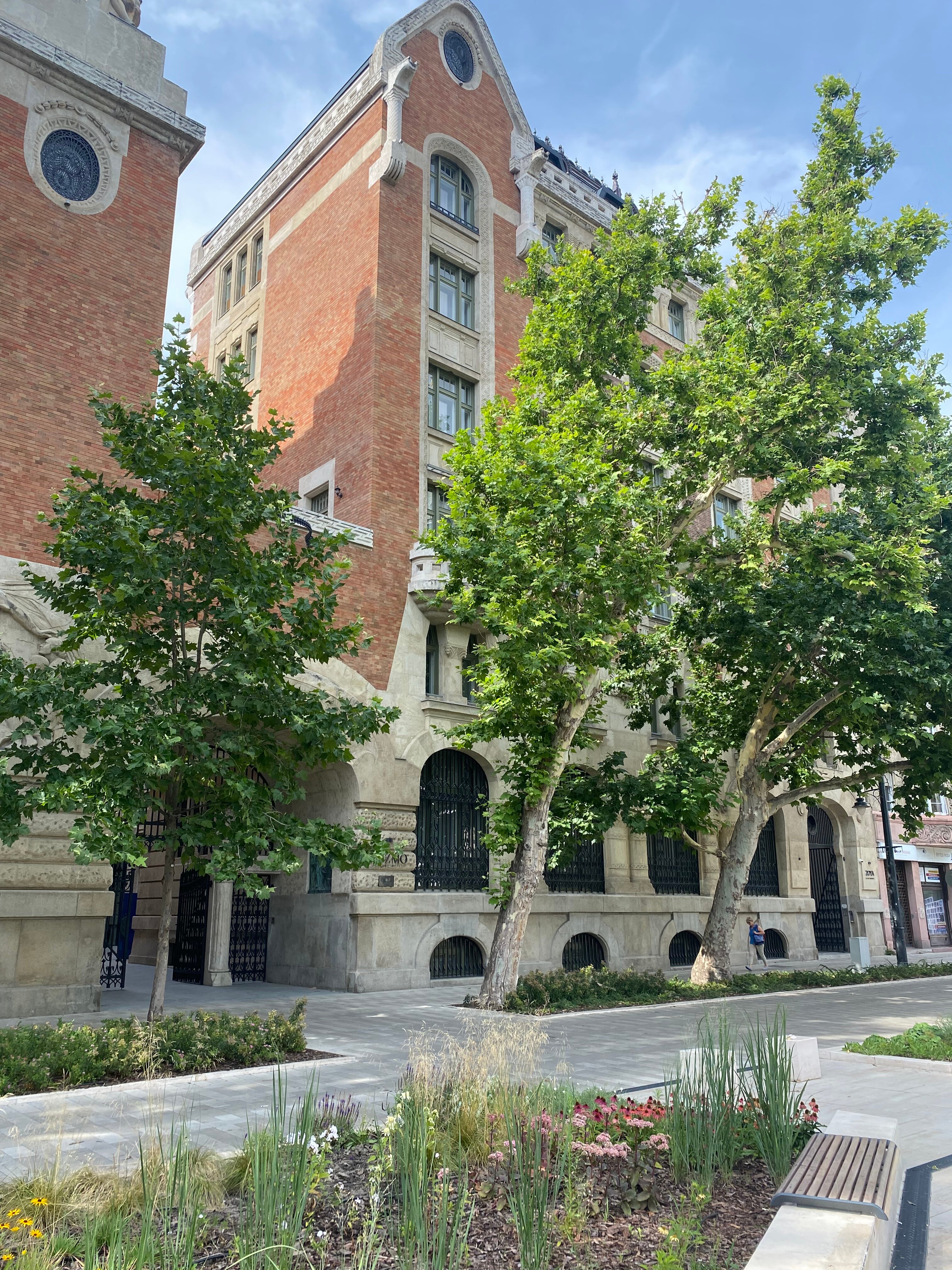 Фото Kozmo Hotel Suites & SPA