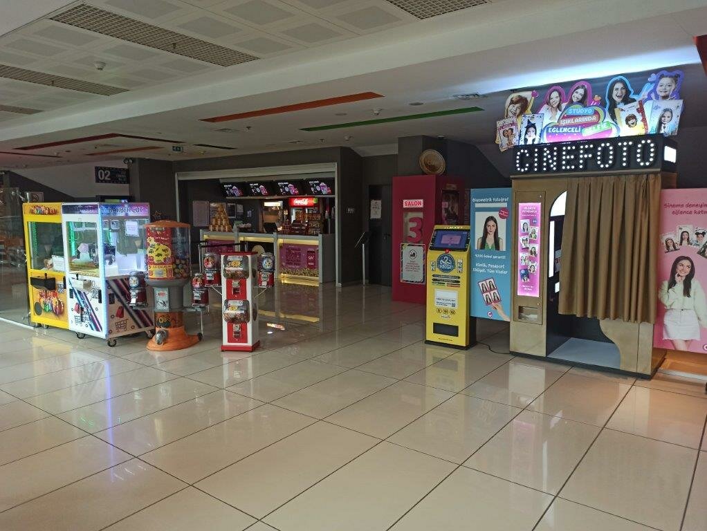 Sinemalar Paribu Cineverse Kale Outlet Center Avm, Güngören, foto