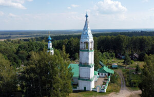 Колокольня (Yaroslavskiy munitsipalny okrug, selo Krasnoye), atracción