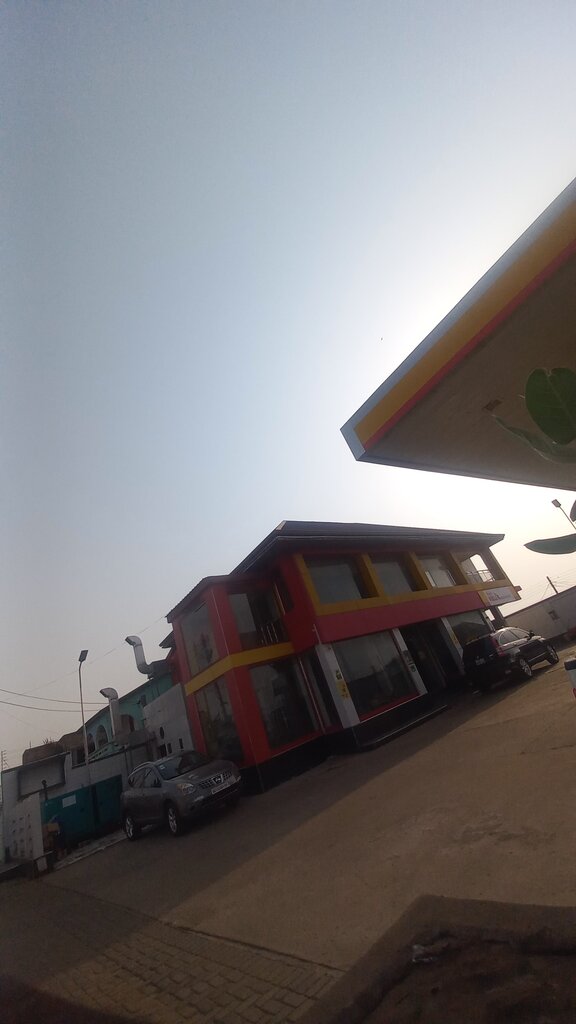 Car service, auto repair Shell Helix Oil Change, Earth, photo