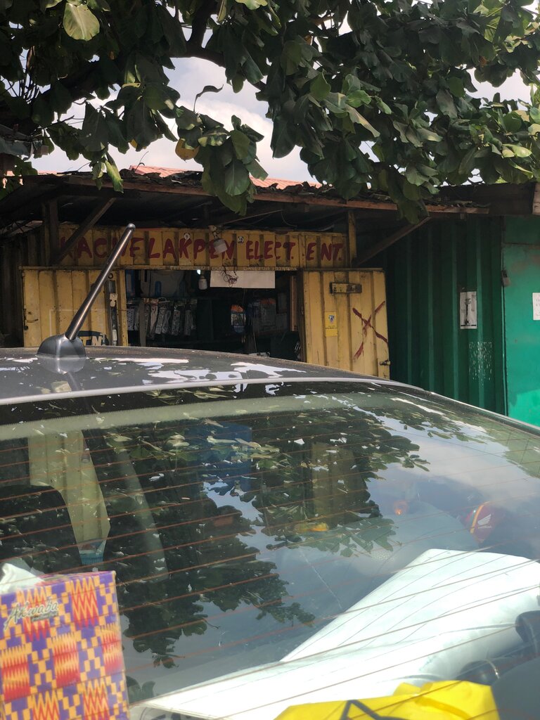 Electrical products Kachelakpen Elect. Enterprise, Accra, photo