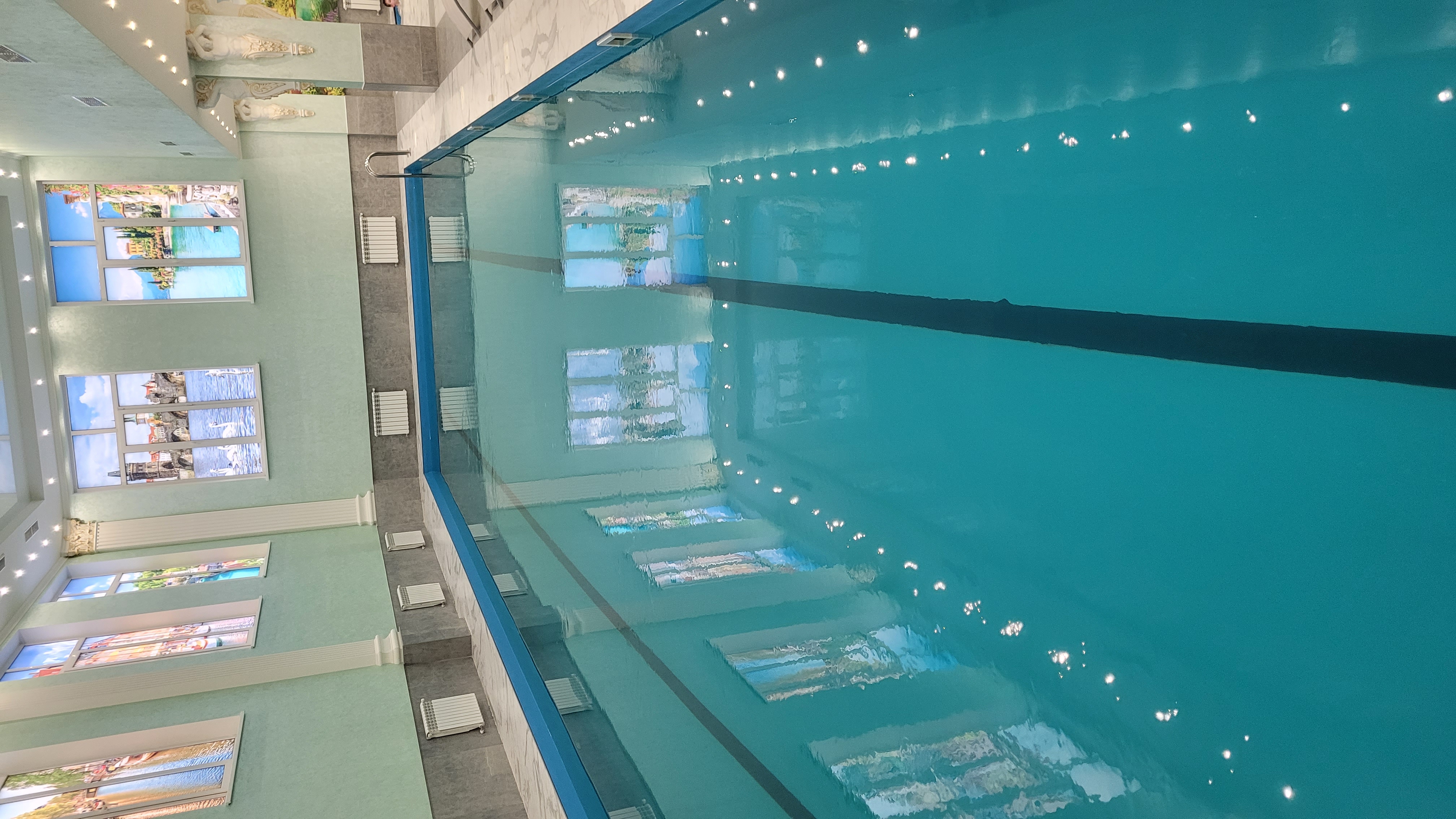 Фото Мэриан Холл