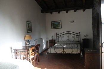 Фото Le Cisterne dell'Etna