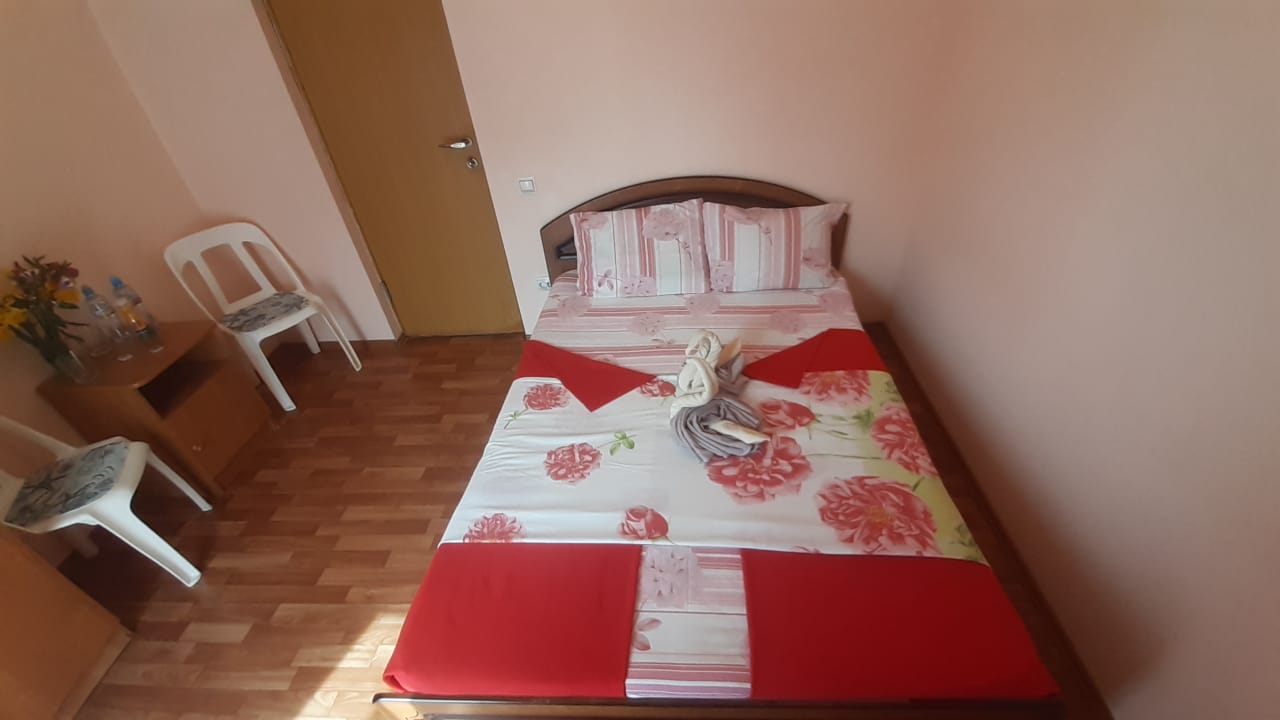 Фото Солнечный