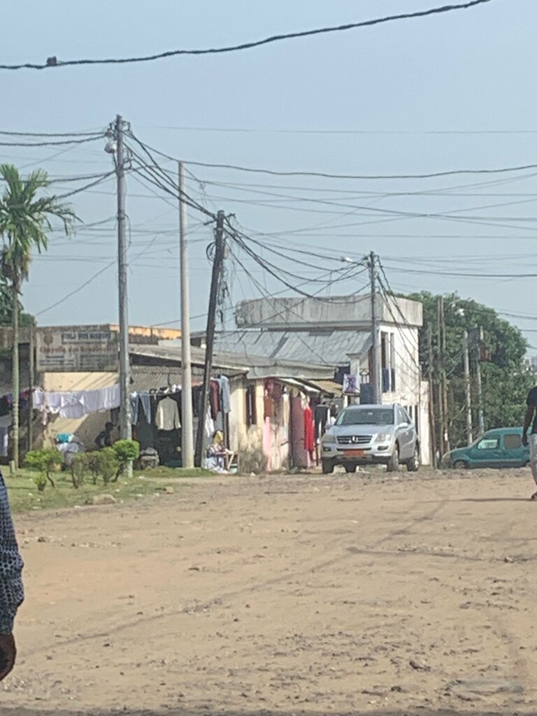 Dry cleaning Pressing Bonamoussadi, Douala, photo