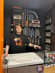 Mir Kalyanov i Vape (Ushinskogo Street, 25к1) ، متجر مستلزمات التدخين