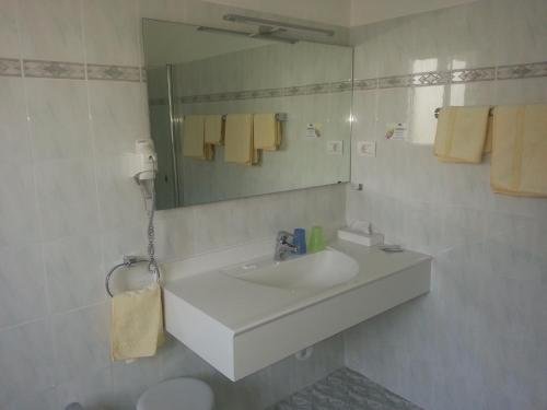 Фото Hotel Jasmin