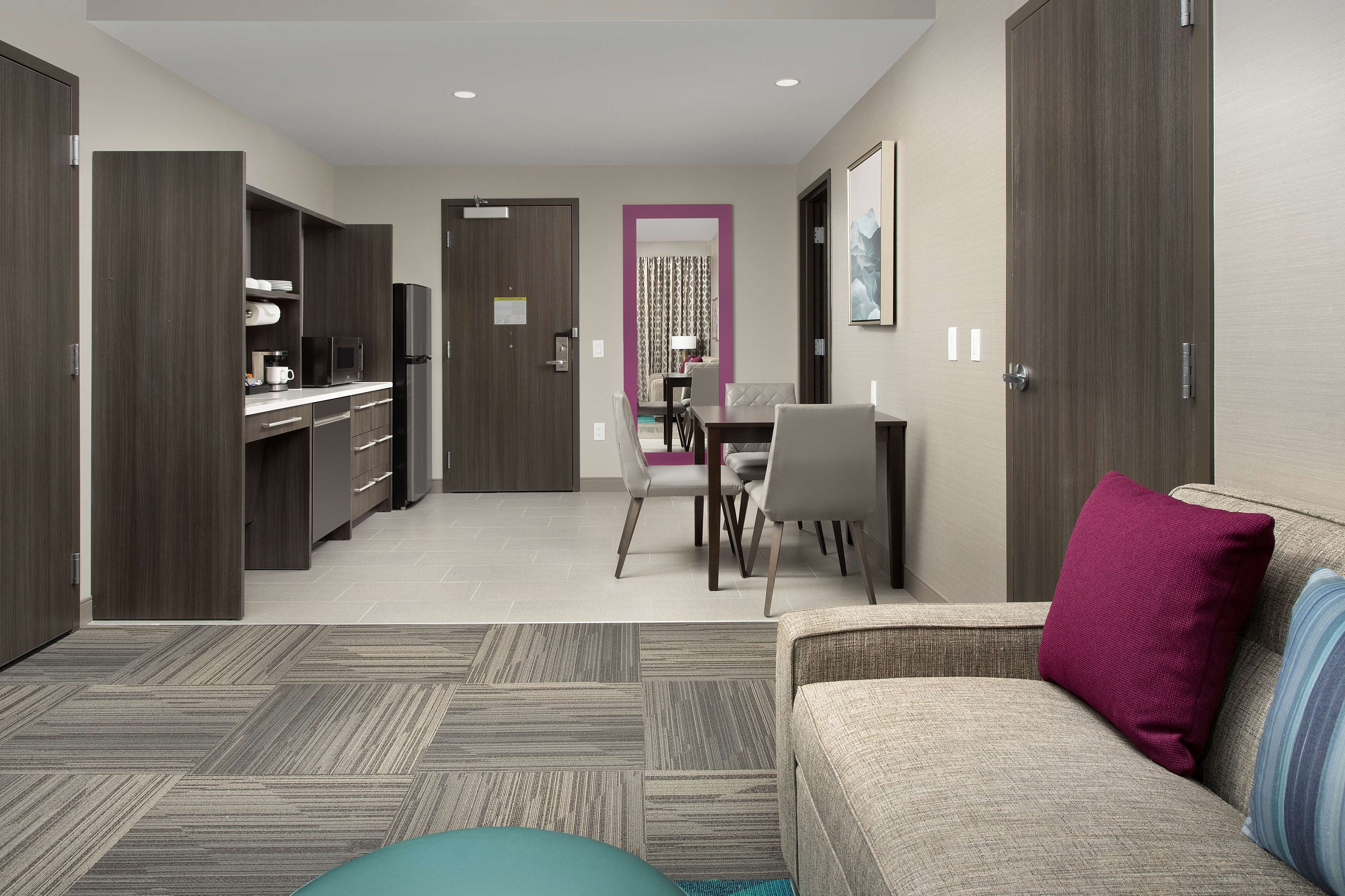 Фото Home2 Suites by Hilton Denver Northfield