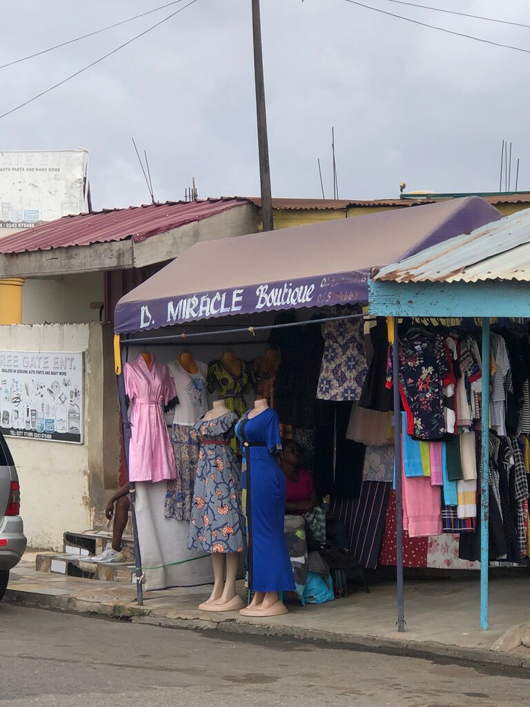 Clothing store Miracle Boutique, Accra, photo