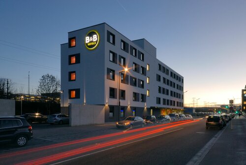 Гостиница B&b Hotel Böblingen в Бёблингене
