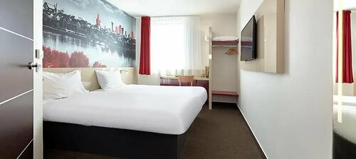 Гостиница B&b Hotel Warszawa-Okecie в Варшаве