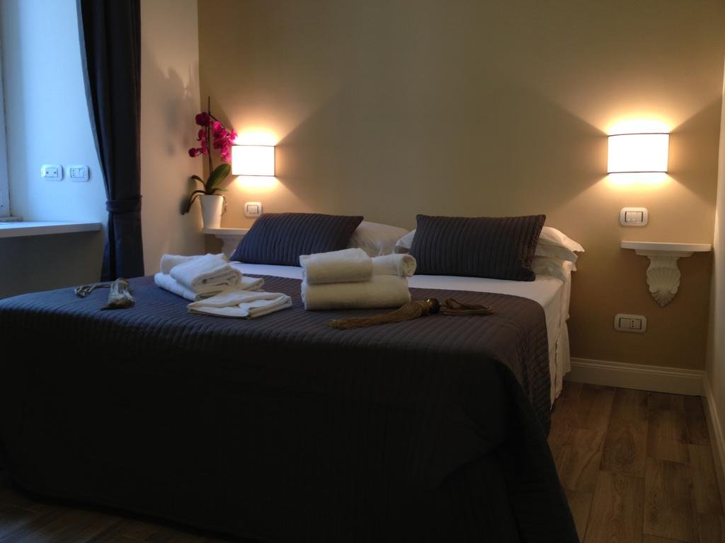 Фото Cavour Forum Suites