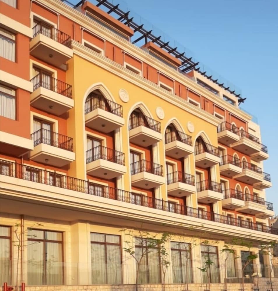 Фото Majestic Byblos Grand Hotel