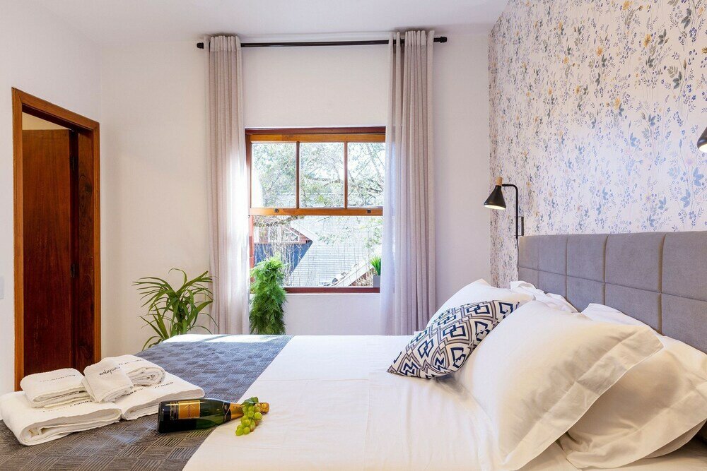 Фото 3 Quartos no Capivari com Lareira