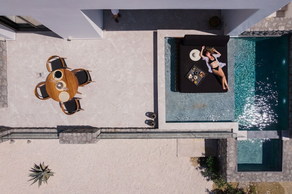 Фото Milestones Naxos Hotel