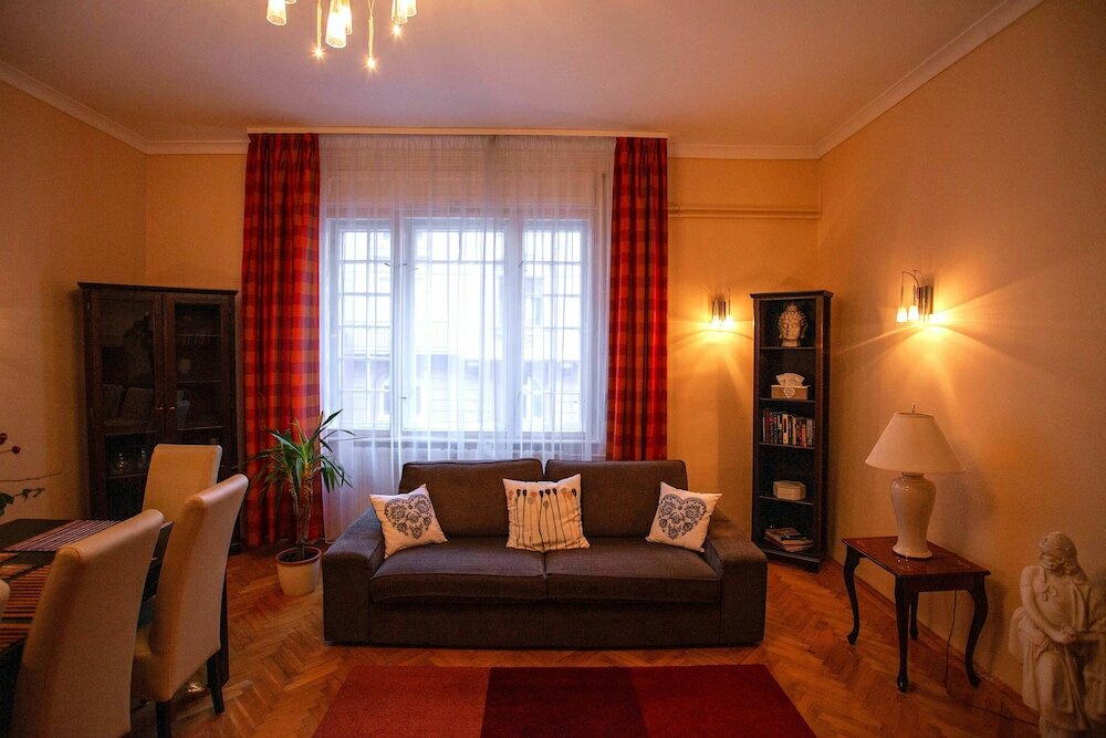 Фото Riverdale Residence