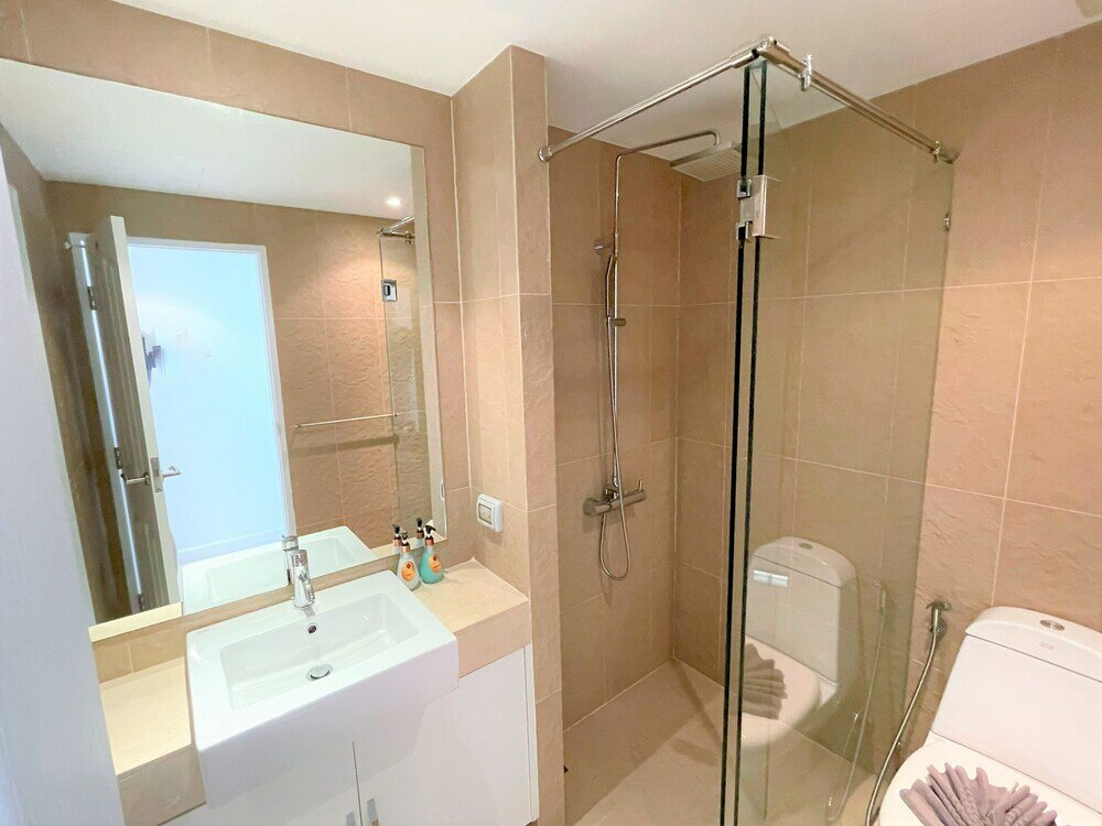 Фото Apartment at Kata Ocean View by Lofty