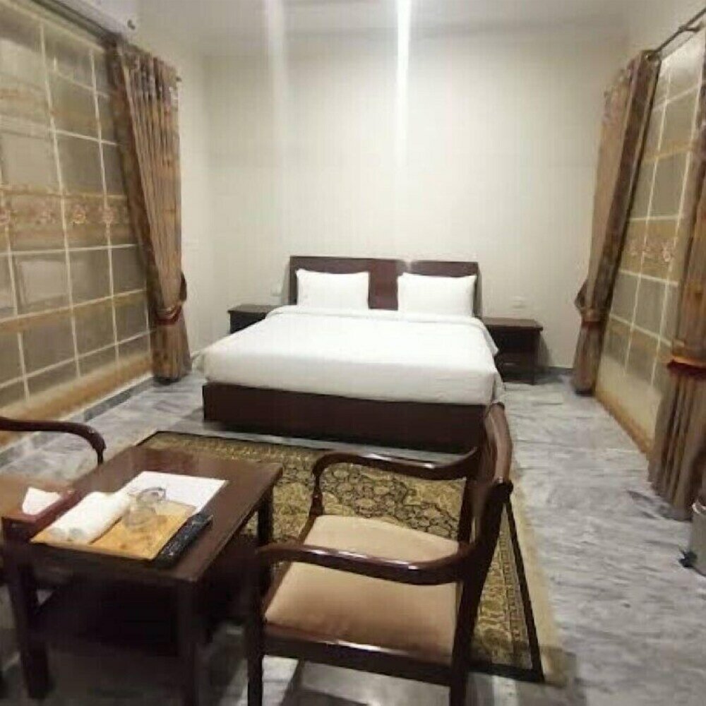 Фото City Top Hotel & Restaurant