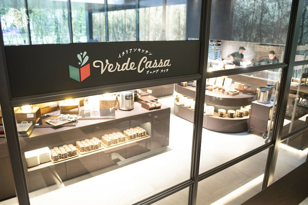 Фото Hotel Vischio Osaka