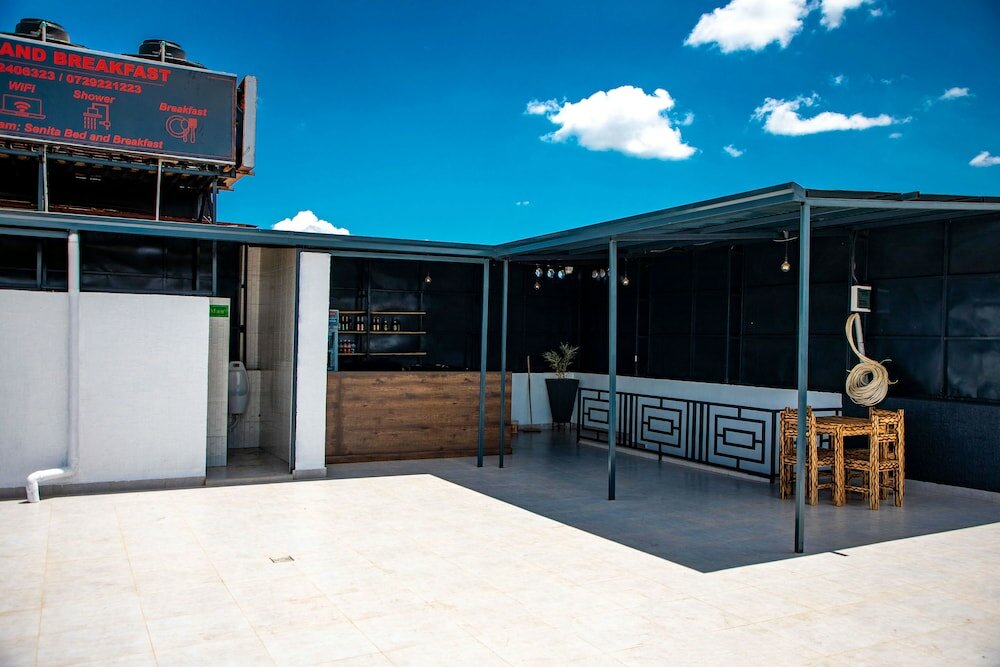 Фото Senita Bed and Breakfast